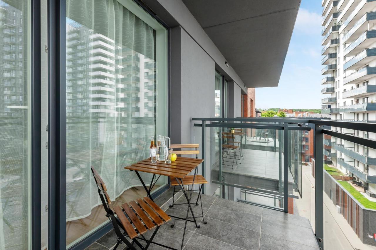 Apartament Walowa Stara Stocznia 그단스크 외부 사진